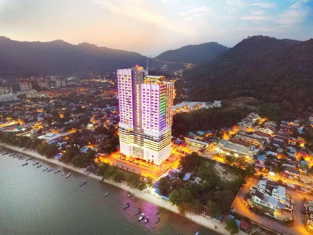 Lexis Hotel 5*