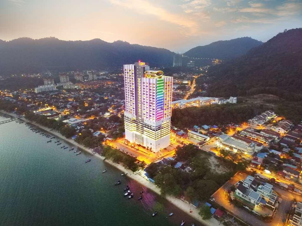 Lexis 5* Bayan Lepas