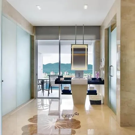 Lexis Suites Penang Bayan Lepas Exterior photo