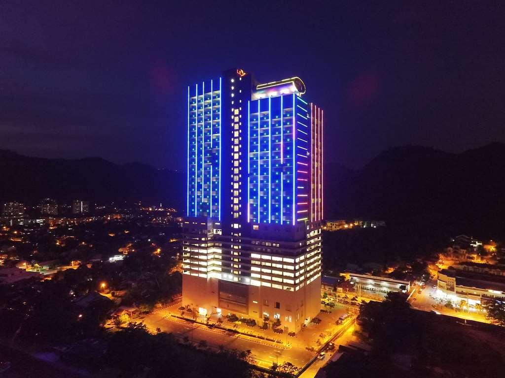 Lexis Penang 5*